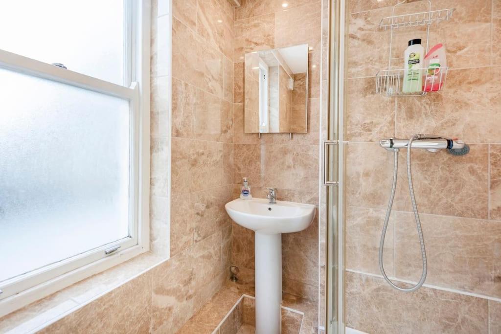 Studio Apt With Huge Balcony Near Oxford St - Marble Arch - Hydepark London Eksteriør billede