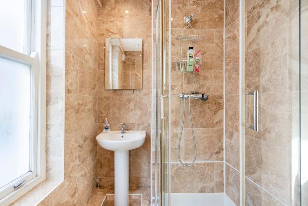 Studio Apt With Huge Balcony Near Oxford St - Marble Arch - Hydepark London Eksteriør billede
